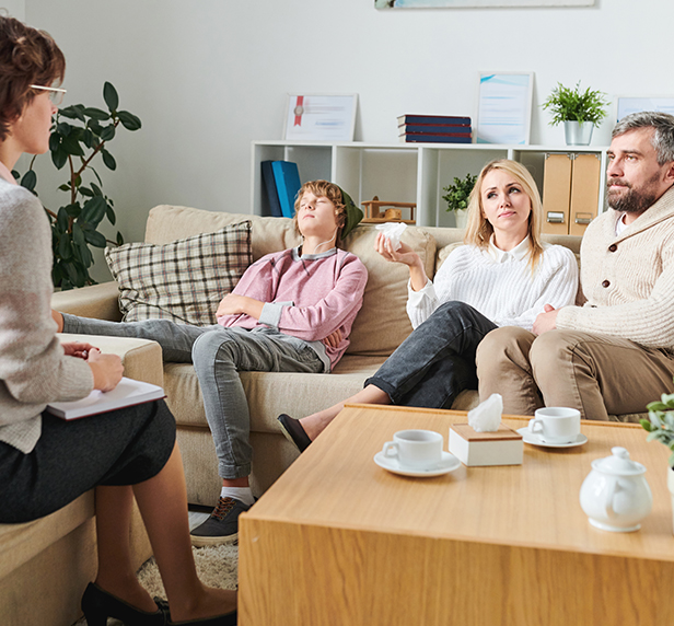 Family Therapy in Commerce & West Bloomfield | Viewpoint Psychology & Wellness - fam1