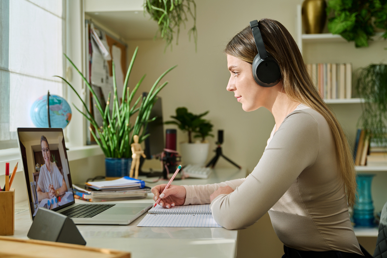 Ongoing online therapy support for depression and anxiety management.